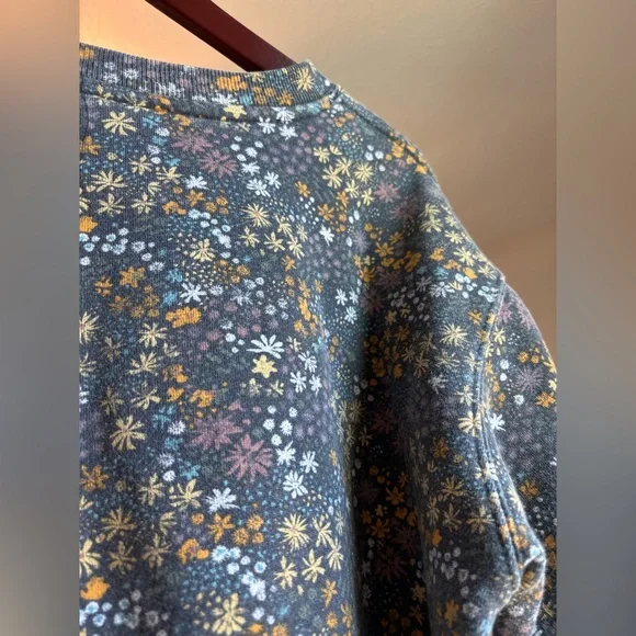Tentree, M, Women’s Sweatshirt, Painted Dainty Flower Style - Picture 10 of 12